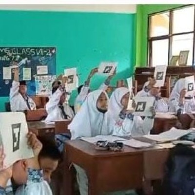 Supervisi Kelas : Tingkatkan Mutu Pendidikan MTsN 34 Jakarta