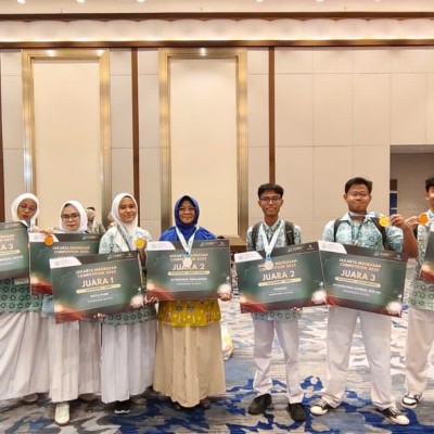 MAN 20 Jakarta Raih 10 Medali di Ajang Jakarta Madrasah Competition 2025