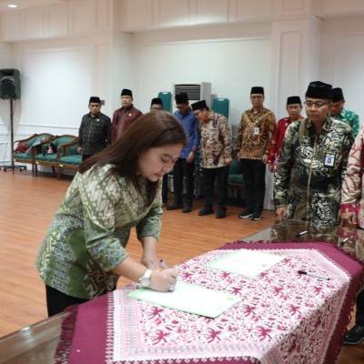 Kakanwil Kemenag Lantik Pembimas Hindu DKI Jakarta