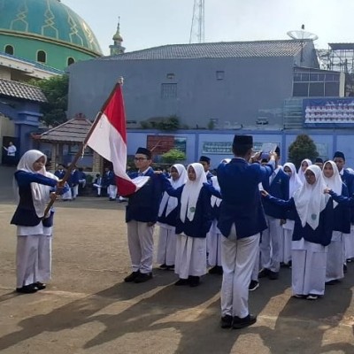 Pelantikan OSIS MAN 10 Jakarta Barat Masa Bakti 2025/2026, Wujud Regenerasi dan Kepemimpinan Siswa Madrasah