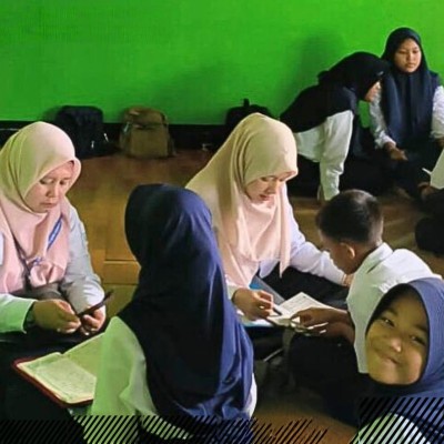 IPARI Kepulauan Seribu Tanamkan Cinta Al-Qur’an di Kalangan Pelajar SMPN 133 Jakarta