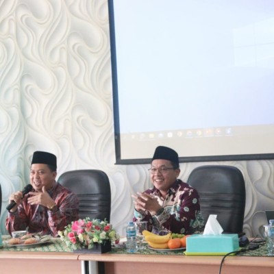 Tim Mentoring Madrasah Gelar Evaluasi Capaian di MIN 14 Al-Azhar Asy-Syarif