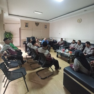 Kemenag Jakarta Barat Terima Audiensi Pengurus FKUB Periode 2025–2030