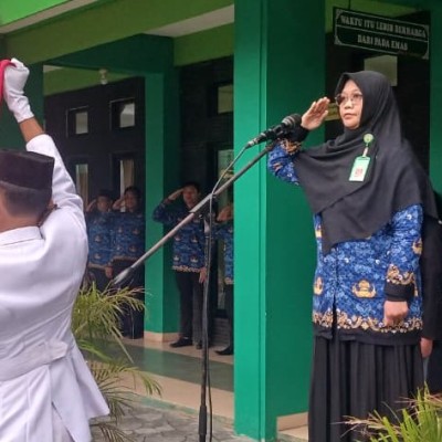 MAN 20 Jakarta Timur Gelar Upacara Peringatan Hari Sumpah Pemuda Ke-97