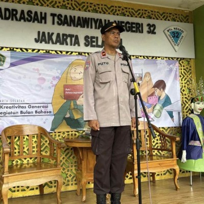 MTsN 32 Jakarta Gelar Upacara Hari Sumpah Pemuda, Tekankan Semangat Persatuan dan Anti-Perundungan