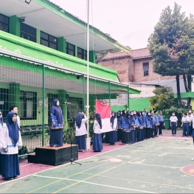 MTsN 19 Jakarta Selatan Gelar Upacara Hari Sumpah Pemuda ke-97 dengan Semangat Persatuan