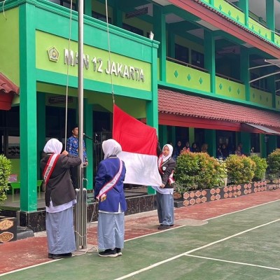 MAN 12 Jakarta Gelar Upacara Peringatan Sumpah Pemuda dengan Semangat Persatuan