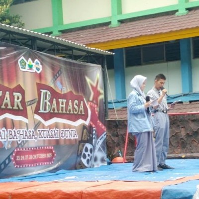 Gebyar Bahasa 2025 MAN 7 Jakarta: Kuasai Bahasa, Kuasai Dunia