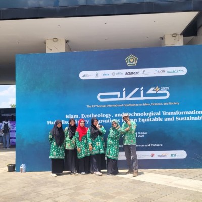 GTK dan Tendik MTsN 41 Al Azhar Asy Syarif Ikuti AICIS+ 2025 di UIII Depok