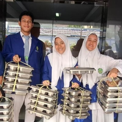MAN 10 Jakarta Gelar Perdana Program Makan Bergizi Gratis bagi Peserta Didik