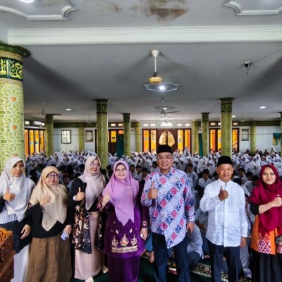 Sinar Kebajikan di Madrasah: Inspirasi Akhlak dan Cendekia