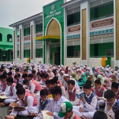 MIN 21 Jakarta Gelar Doa Bersama untuk Guru Tercinta yang Telah Berpulang