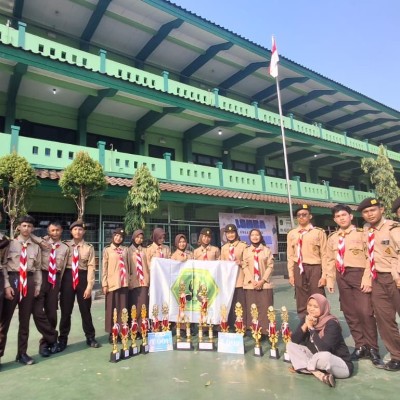 Pramuka MAN 8 Jakarta Raih Juara Umum di Lomba Tingkat Ranting dan Cabang Jakarta Timur
