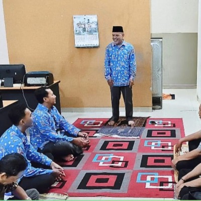 Kemenag Kepulauan Seribu Gelar Kultum Rutin Bahas Fadilah Khusyuknya Shalat