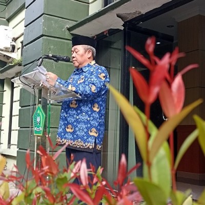 Kepala Kankemenag Jakarta Barat Ajak ASN Teladani Semangat Juang Pahlawan