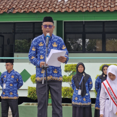 MTsN 26 Kepulauan Seribu Peringati Hari Pahlawan Nasional 2025 dengan Khidmat