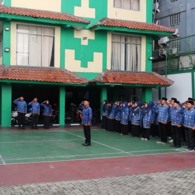 Kemenag Jakarta Selatan Gelar Upacara Hari Pahlawan 2025