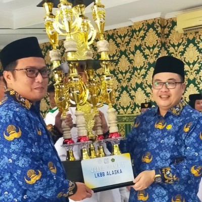 Tim Paskibra MTsN 29 Jakarta Timur Raih Juara Utama di LKBB ALASKA 2025