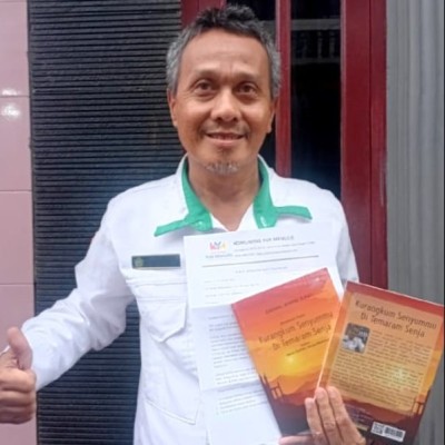 Guru MIN 5 Jakarta Terbitkan Buku Puisi, Wujud Penguatan Budaya Literasi di Madrasah