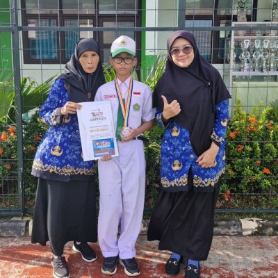 Alfin Yudhistira Vandisa Raih Medali Perunggu AI Coding di Kontes Robot Nusantara 2025