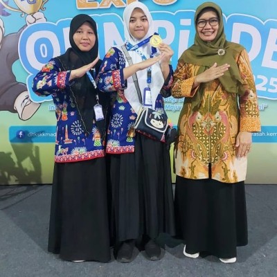 MTsN 39 Jakarta Raih Medali Emas OMI 2025, Buktikan Mutu Pendidikan Madrasah Semakin Kompetitif