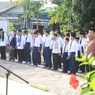 Kemenag Kepulauan Seribu Peringati HGN 2025: Guru Pilar Pendidikan, Merawat Semesta Dengan Cinta