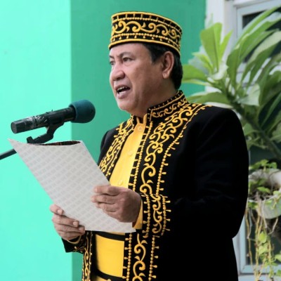 Hari Guru Nasional : Merawat Semesta Dengan Cinta