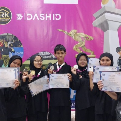 Kontingen Silat MAN 8 Jakarta Raih Medali pada Kejuaraan Nasional