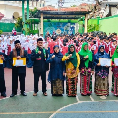 Peringati Hari Guru Nasional, MTsN 1 Jakarta Gelar Apresiasi dan Kreativitas Guru–Siswa