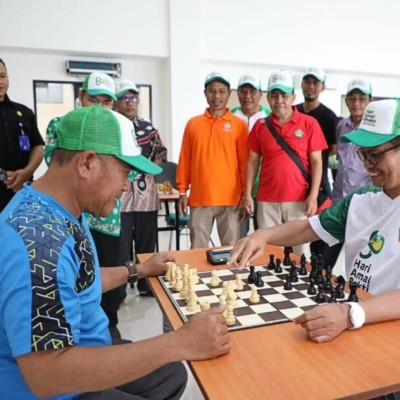 Asah Strategi, Pererat Silaturahmi: Kasubbag TU Kemenag Kepulauan Seribu Ikuti Lomba Catur HAB ke-80 Tingkat Kanwil
