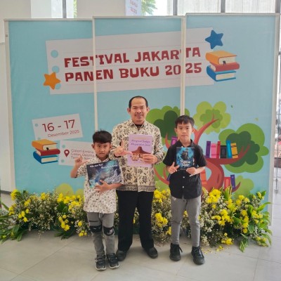 Guru MIN 14 Dukung Penguatan Literasi di Festival Jakarta Panen Buku 2025