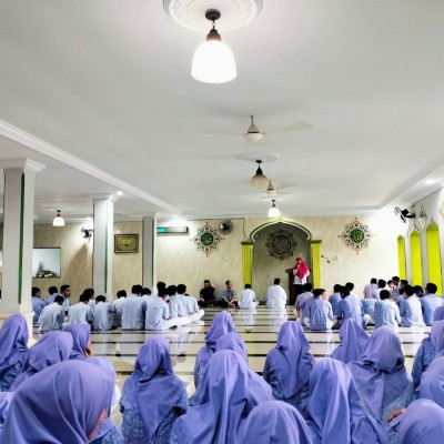 Pagi Bermakna di Akhir KBM, MAN 7 Jakarta Perkuat Spirit dan Informasi Akademik