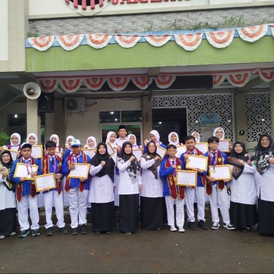 Riset MTsN 6 Jakarta Raih Empat Penghargaan Nasional
