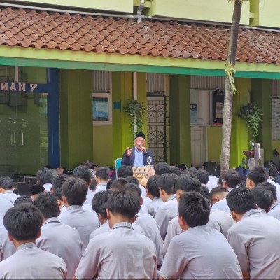 Tahsin Al-Fatihah Awali Semester Genap, Warga MAN 7 Jakarta Perbaiki Kualitas Ibadah