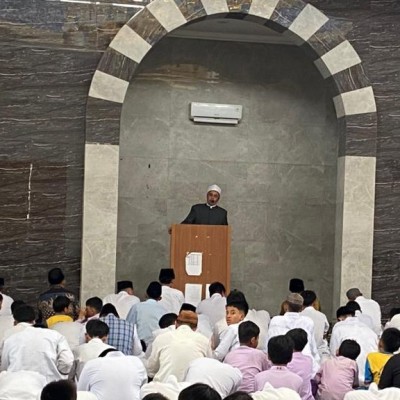 Salat Jumat Berjamaah, MTsN 41 Al Azhar Asy Syarif Perkuat Karakter Religius Siswa