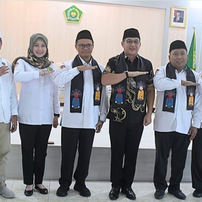 Talkshow Ekoteologi: Kepala Kemenag Kepulauan Seribu Ajak Pemuda Lintas Agama Jaga Bumi