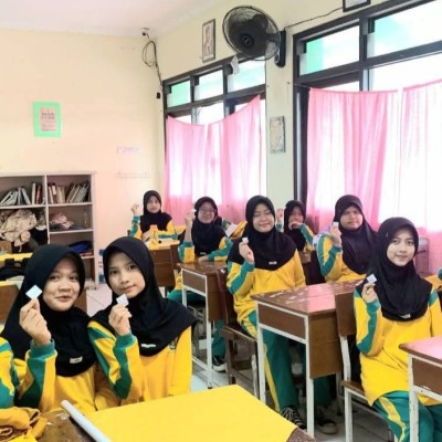 MTsN 5 Jakarta Laksanakan Program Cegah Anemia Siswi