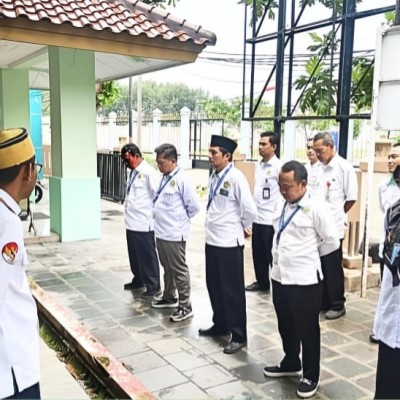 Apel Senin Pagi, Abdul Hakim: Disiplin dan Sinergi Kunci Pelayanan Kemenag Kepulauan Seribu