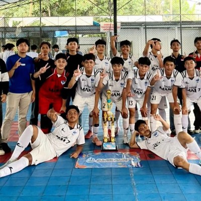 Tim Futsal MAN 7 Jakarta Raih Juara 1 Festival ALSEACE, Harumkan Nama Madrasah