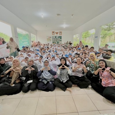 Perkuat PHBS Sejak Dini, Dokter Kecil MIN 9 Jakarta Selatan Ikuti Pelatihan dan Pelantikan