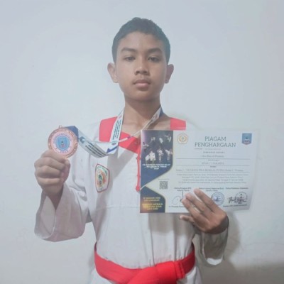 Siswa MTsN 17 Jakarta Raih Perunggu Kejuaraan Pencak Silat Jakarta Timur