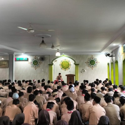 Kajian Arbain MAN 7 Jakarta Tekankan Penguatan Rukun Iman