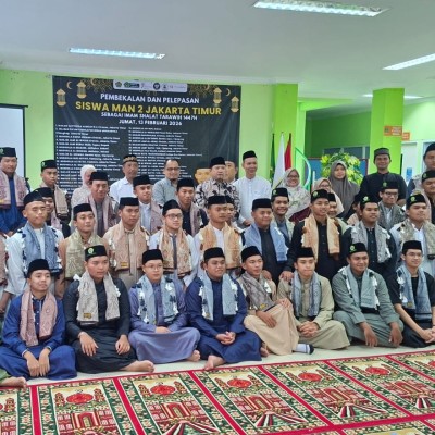 MAN 2 Jakarta Kukuhkan Siswa sebagai Imam Tarawih, Dapat Apresiasi KanKemenag Jakarta Timur