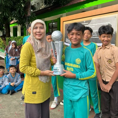 Tim Futsal MIN 4 Jakarta Selatan Raih Juara II Bhakti Idhata Cup 2026