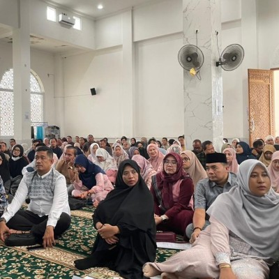 Wawancara Orang Tua Perkuat Seleksi PMBM MTsN 41 Al Azhar Asy Syarif