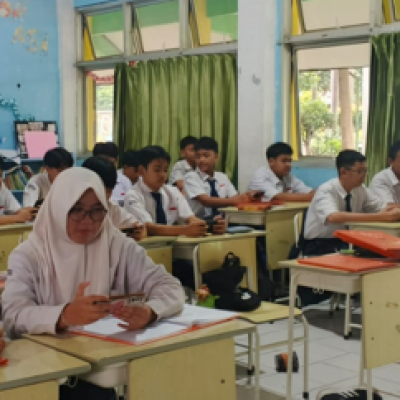 MTsN 29 Jakarta Gelar Nobar Kurma, Perkuat Iman dan Taqwa di Bulan Ramadhan