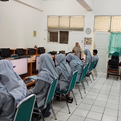 Siswa MAN 7 Jakarta Ikuti Seleksi KOSSMI Tingkat Kota Jakarta Selatan