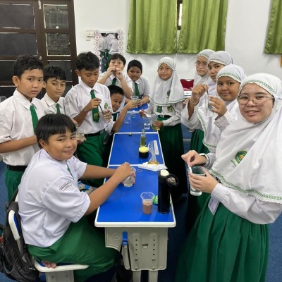 Media Kreatif Warnai Pembelajaran Ramadhan di Kelas V MIN 4 Jakarta Selatan
