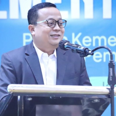 Kemenag: Menag Ajak Umat Islam Lampaui Standar Minimal Zakat, Perkuat Infak dan Sedekah