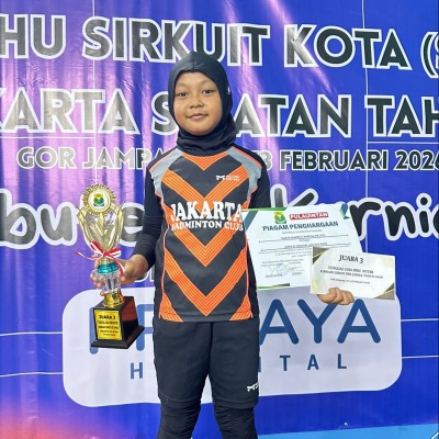 Siswi MIN 14 Al-Azhar Asy-Syarif Harumkan Madrasah di Kejuaraan Bulutangkis SIRKOT 2026
